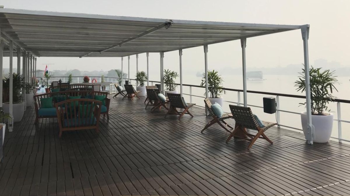 river cruise MV Ganga Vilas from Varanasi to Dibrugarh